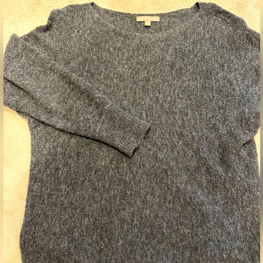 Banana Republic beautiful soft merino wool grey sweater Lightweight Size S M 6-8